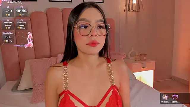 mara swan  online show from 12-18-25, 07:20