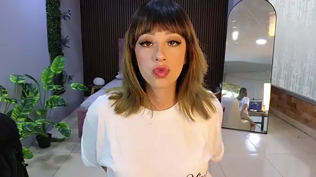 sexengel lisa online show from 02-17-26, 08:59