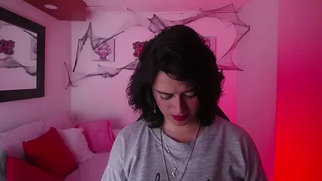 Snapshot of Andy_Eagleton_20_ chatting on 10-24-25, 02:19 Andy Eagleton 20 online show from 10-24-25, 02:19