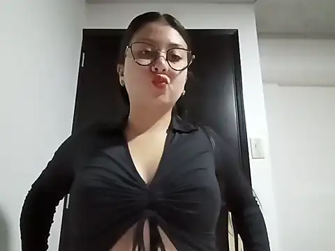 lil mila online show from 01-17-26, 03:22