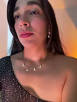 Snapshot of SabrinaEvanss_ chatting on 06-18-26, 06:01 SabrinaEvanss online show from 06-18-26, 06:01