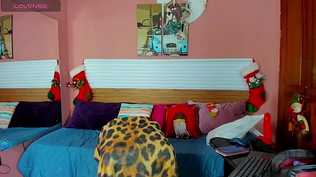 Tiffannydoll99 online show from 12-22-25, 04:04