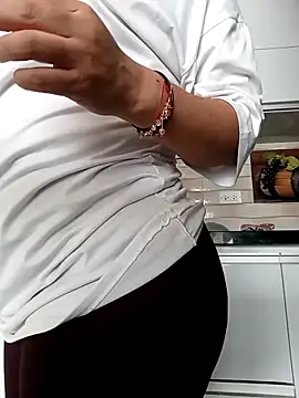 Snapshot of MeganAssTabooxxx chatting on 11-05-25, 07:58 MeganAssTabooxxx online show from 11-05-25, 07:58