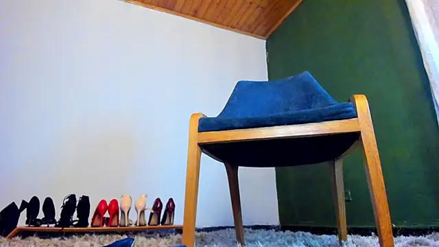 Velourmuse online show from 12-21-25, 11:23