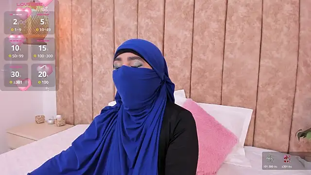  alishaa c online show from 05-20-26, 04:07