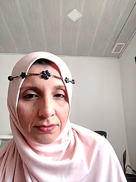 Aafsha  online show from 12-17-25, 08:04