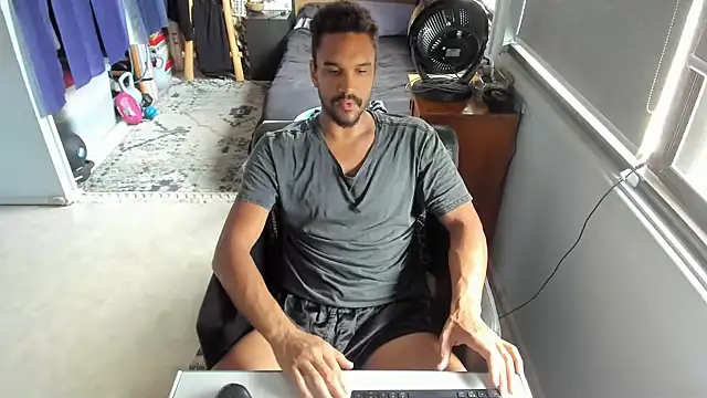 CassiusJohnson online show from 10-17-25, 01:31