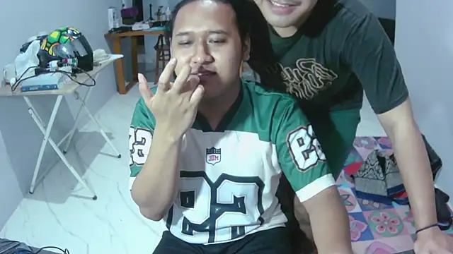 Snapshot of latexidn chatting on 02-28-26, 10:44 latexidn online show from 02-28-26, 10:44