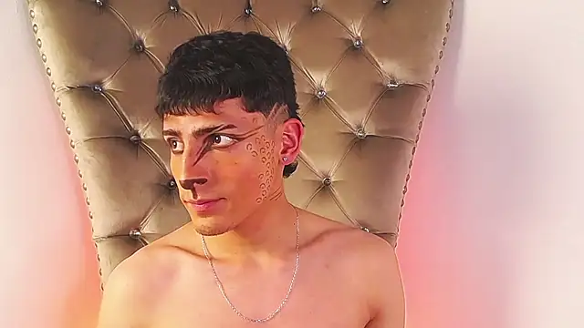 MateoMitchell online show from 10-27-25, 05:11