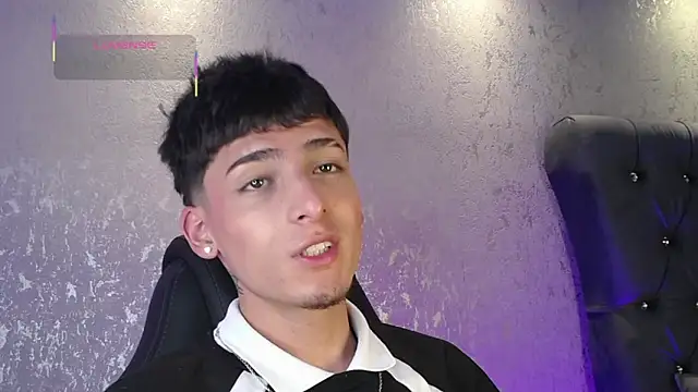 MateoMitchell online show from 11-30-25, 05:22