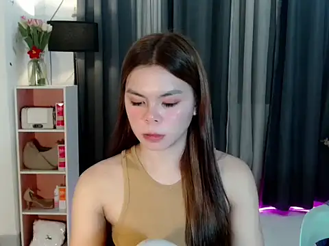 Snapshot of buttycamillex chatting on 07-01-26, 05:56 buttycamillex online show from 07-01-26, 05:56