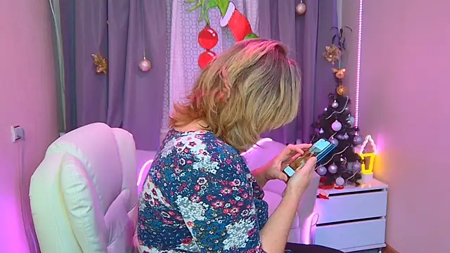 VestaWoody online show from 01-05-26, 05:27