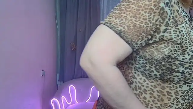 VestaWoody online show from 01-12-26, 07:24