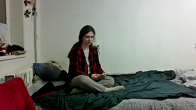 Twolatte1520 online show from 03-20-26, 09:52