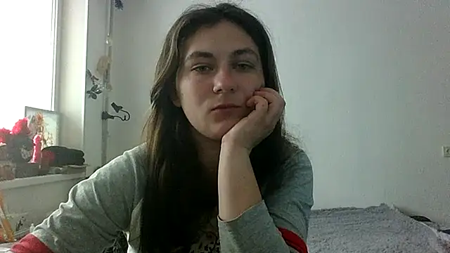 Snapshot of Twolatte1520 chatting on 06-04-26, 08:31 Twolatte1520 online show from 06-04-26, 08:31