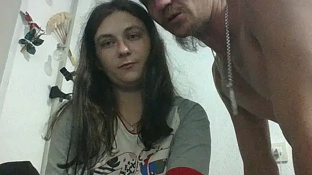 Snapshot of Twolatte1520 chatting on 06-05-26, 08:14 Twolatte1520 online show from 06-05-26, 08:14