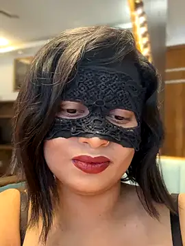 Snapshot of elza_laana chatting on 11-03-25, 04:47 elza laana online show from 11-03-25, 04:47