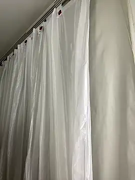 Rose monroee online show from 04-01-26, 07:33