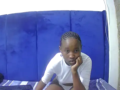 Pretty-C online show from 10-03-25, 08:17