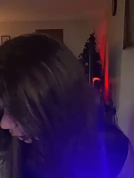 LyraEva online show from 02-10-26, 02:26