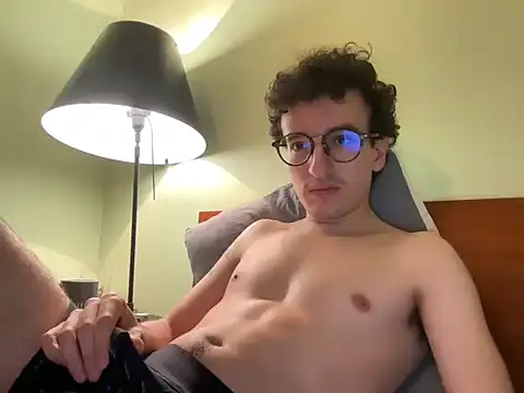 Poeta98xh online show from 10-21-25, 06:52