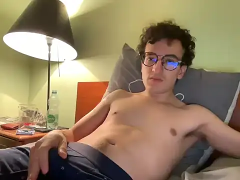 Poeta98xh online show from 11-05-25, 07:58