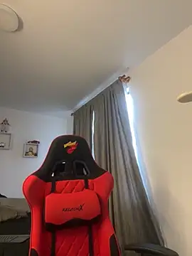 Ezzio Scolaro online show from 02-26-26, 10:09