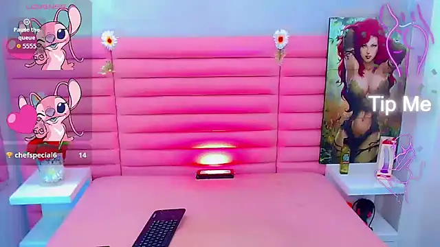 Snapshot of miss_dania75 chatting on 10-26-25, 01:39 miss dania75 online show from 10-26-25, 01:39