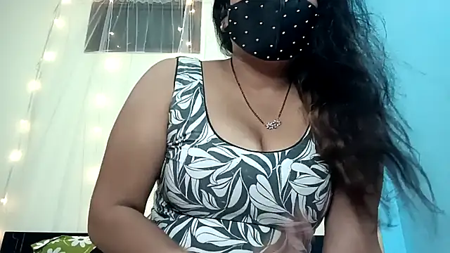 horny milf couple online show from 03-05-26, 05:53