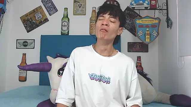 alex russo   online show from 03-19-26, 06:45