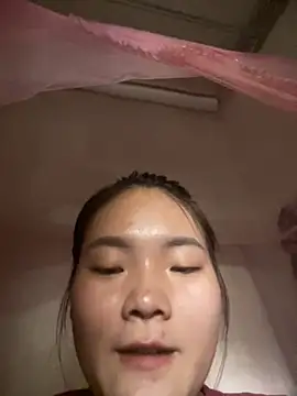 Beautiful-light22 online show from 10-16-25, 08:15