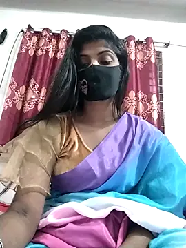 Snapshot of Queen-Any chatting on 12-20-25, 08:16 Queen-Any online show from 12-20-25, 08:16