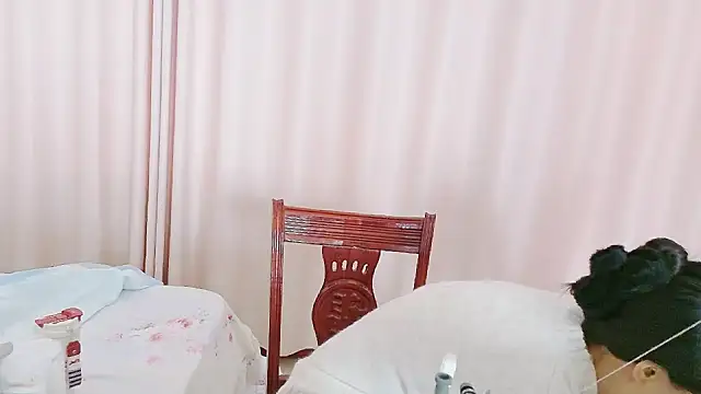 Snapshot of CCOO520 chatting on 10-23-25, 02:55 CCOO520 online show from 10-23-25, 02:55