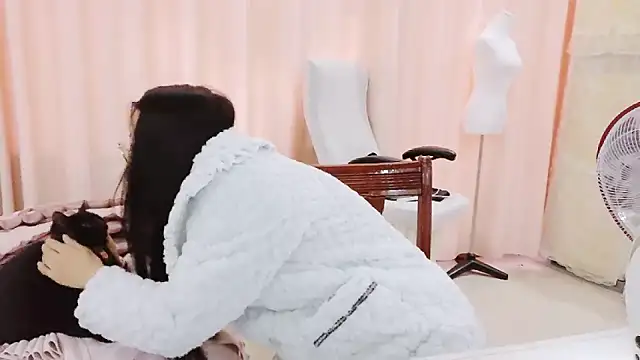 Snapshot of CCOO520 chatting on 12-16-25, 07:57 CCOO520 online show from 12-16-25, 07:57