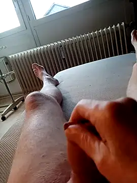 Snapshot of ImperlPerverso59 chatting on 11-04-25, 07:40 ImperlPerverso59 online show from 11-04-25, 07:40