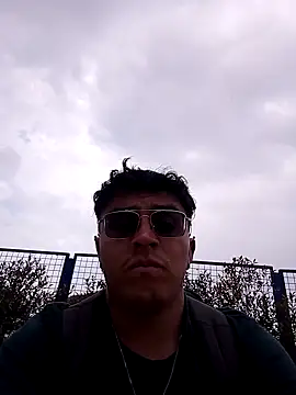 Snapshot of EithanFuckboys chatting on 10-27-25, 08:24 EithanFuckboys online show from 10-27-25, 08:24