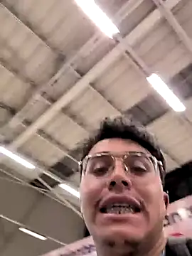 Snapshot of EithanFuckboys chatting on 11-12-25, 11:25 EithanFuckboys online show from 11-12-25, 11:25