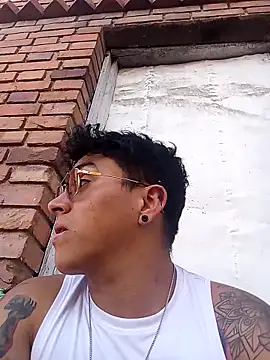 Snapshot of EithanFuckboys chatting on 11-17-25, 09:31 EithanFuckboys online show from 11-17-25, 09:31