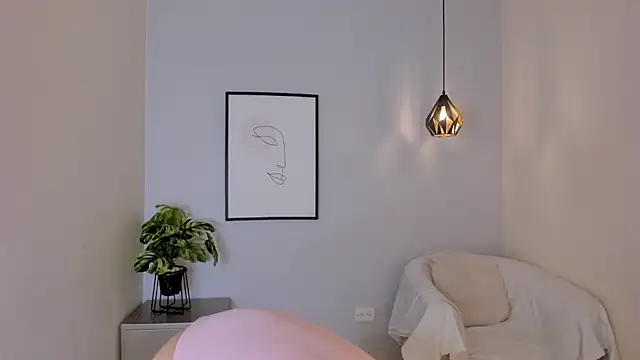 Liselotte  online show from 02-04-26, 12:22