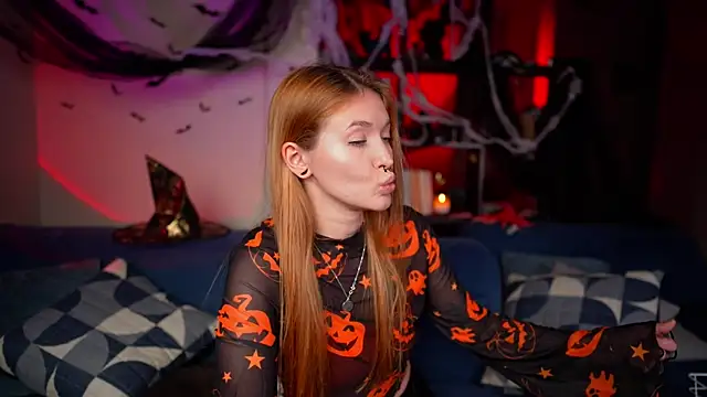 SsonicPorn online show from 10-29-25, 04:31