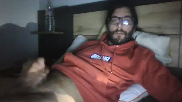 Snapshot of Arbneh69 chatting on 10-08-25, 08:17 Arbneh69 online show from 10-08-25, 08:17