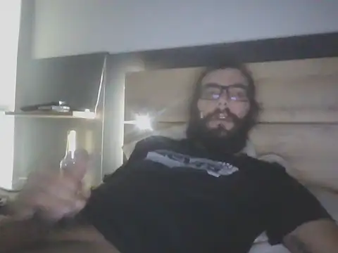 Snapshot of Arbneh69 chatting on 02-18-26, 09:33 Arbneh69 online show from 02-18-26, 09:33