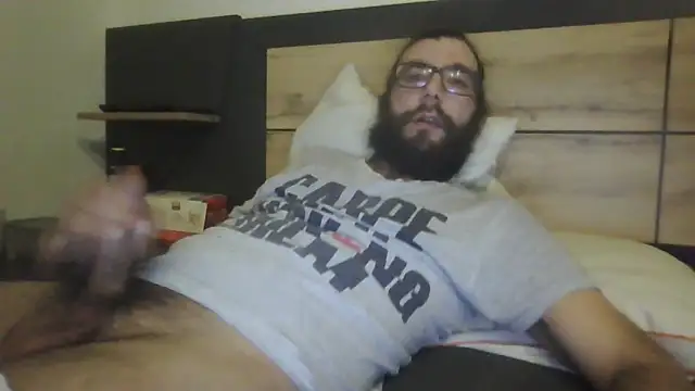 Snapshot of Arbneh69 chatting on 02-23-26, 08:28 Arbneh69 online show from 02-23-26, 08:28