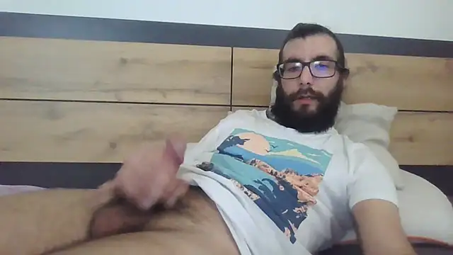 Snapshot of Arbneh69 chatting on 03-03-26, 02:45 Arbneh69 online show from 03-03-26, 02:45