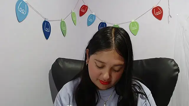 Snapshot of KOREN_JALAA chatting on 01-04-25, 11:06 KOREN JALAA online show from 01-04-25, 11:06