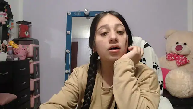 Snapshot of KOREN_JALAA chatting on 02-17-26, 03:03 KOREN JALAA online show from 02-17-26, 03:03