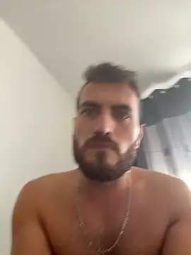 Snapshot of Xhrome98 chatting on 10-10-25, 06:34 Xhrome98 online show from 10-10-25, 06:34