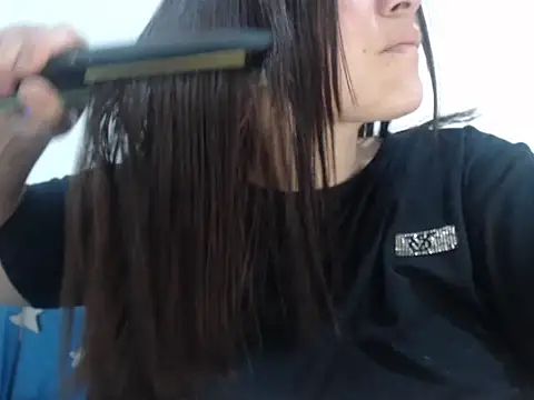 Snapshot of ASS_DIRTY chatting on 10-23-25, 04:01 ASS DIRTY online show from 10-23-25, 04:01