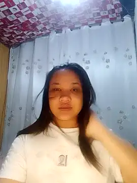 Snapshot of _YourHellMajestic_ chatting on 10-30-25, 01:34 YourHellMajestic online show from 10-30-25, 01:34