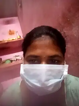 Snapshot of Eswar77 chatting on 10-18-25, 01:52 Eswar77 online show from 10-18-25, 01:52